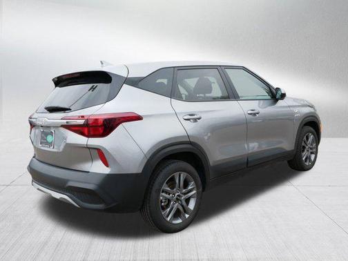 2023 Kia Seltos LX