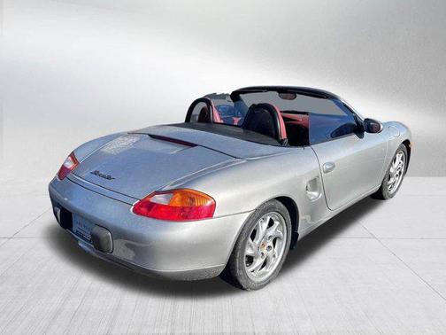 Arctic Silver Metallic 1999 Porsche Boxster 2dr Roadster Manual