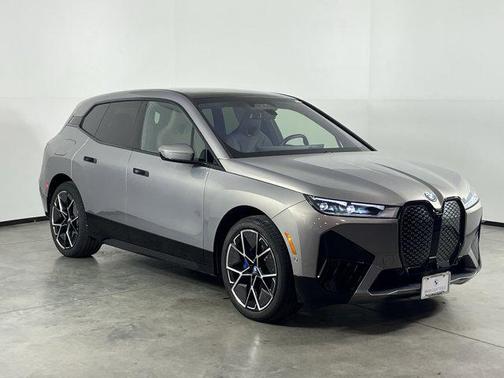 2025 BMW iX xDrive50