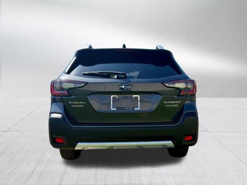 2023 Subaru Outback Touring