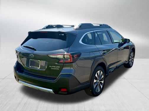 2023 Subaru Outback Touring