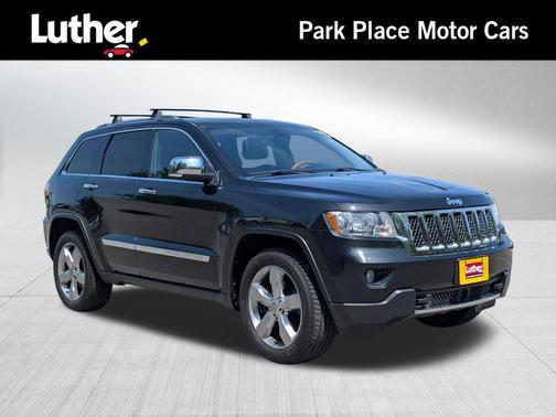 Brilliant Black Crystal Pearl 2012 Jeep Grand Cherokee Overland