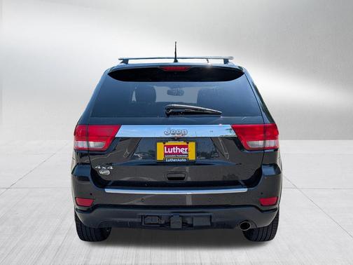 Brilliant Black Crystal Pearl 2012 Jeep Grand Cherokee Overland