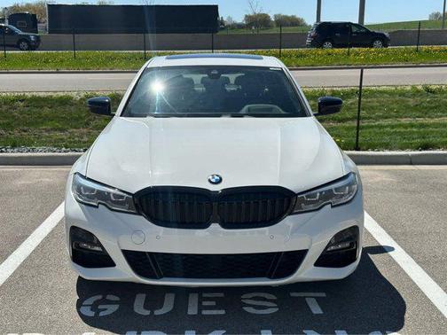 2021 BMW 330 xDrive
