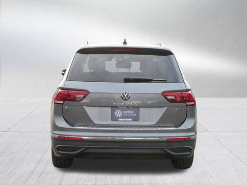 2022 Volkswagen Tiguan 2.0T SE 4MOTION