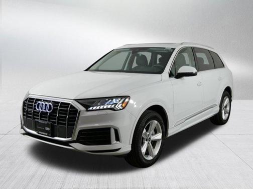 2023 Audi Q7 55 Premium