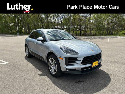 DOLOMITE SILVER M 2021 Porsche Macan Macan