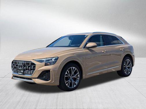 Sakhir Gold Metallic 2025 Audi Q8 55 Prestige