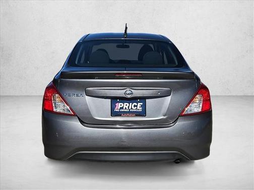 2018 Nissan Versa 1.6 S+