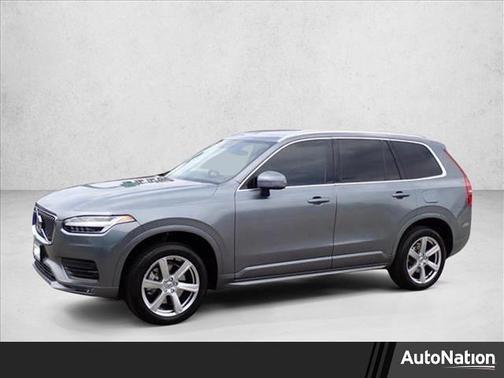2020 Volvo XC90 T6 Momentum