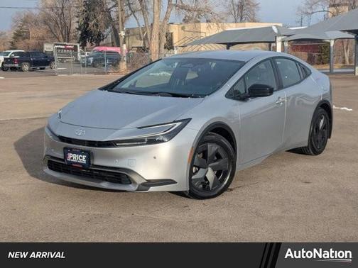 2024 Toyota Prius Prime SE