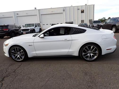 2017 Ford Mustang GT Premium