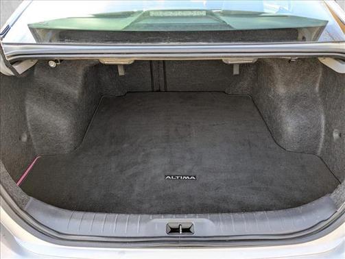 2023 Nissan Altima SR FWD