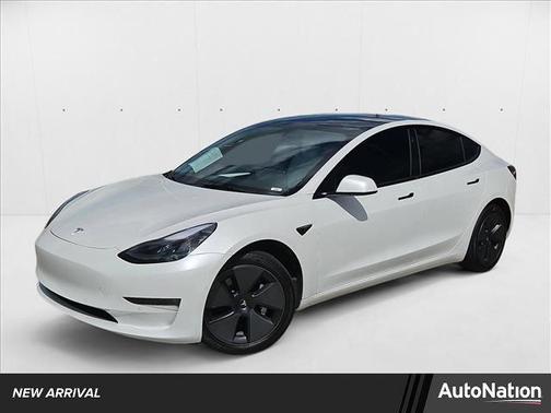 2022 Tesla Model 3 Long Range