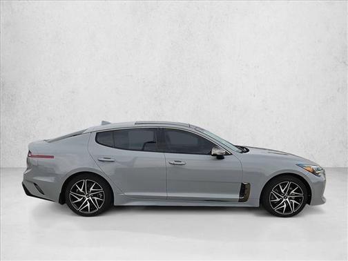 2022 Kia Stinger GT-Line