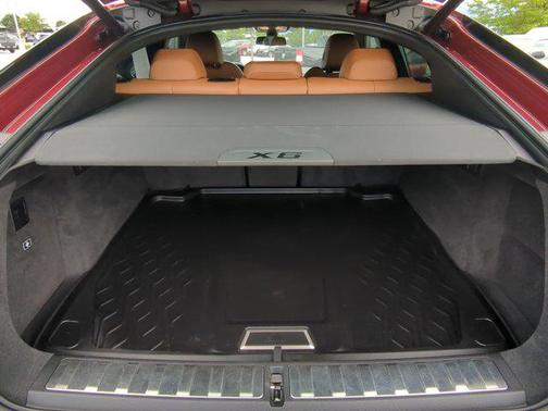 2022 BMW X6 xDrive40i