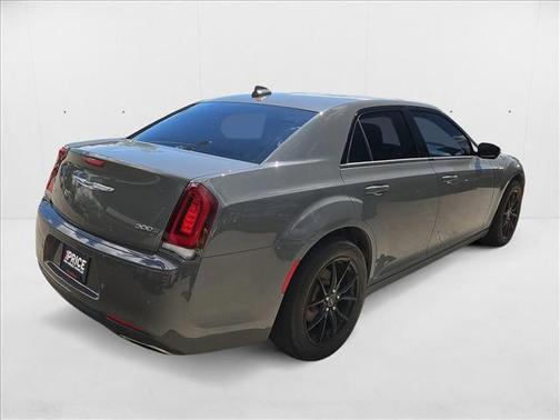 2017 Chrysler 300 S