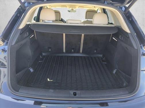 2018 Audi Q5 2.0T Premium Plus