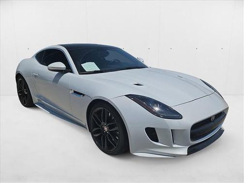 2016 Jaguar F-TYPE R