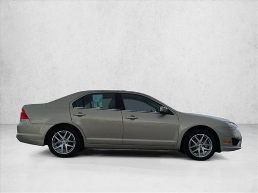 White Platinum Metallic Tri-Coat 2010 Ford Fusion SEL