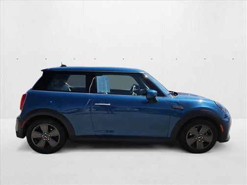 2023 MINI Hardtop Cooper