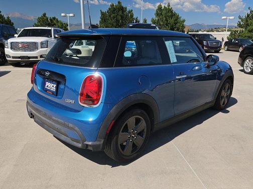 2023 MINI Hardtop Cooper