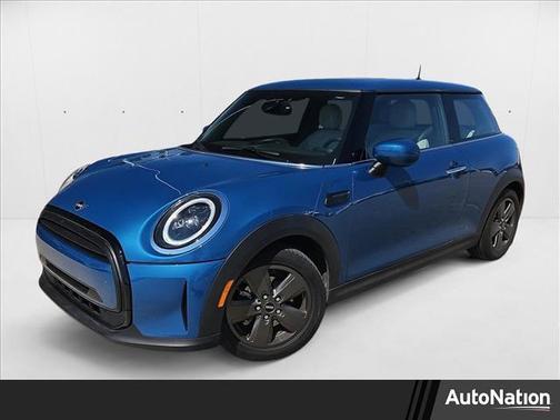 2023 MINI Hardtop Cooper