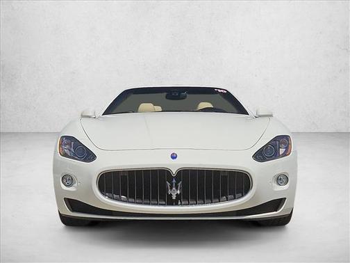 White 2010 Maserati GranTurismo S