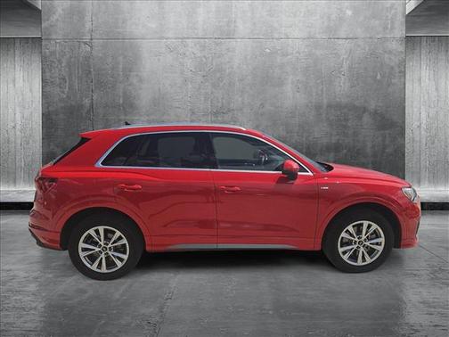 2024 Audi Q3 Premium 45 TFSI S line quattro Tiptronic