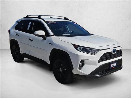 2020 Toyota RAV4 Hybrid XLE
