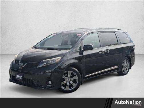 2018 Toyota Sienna SE Premium