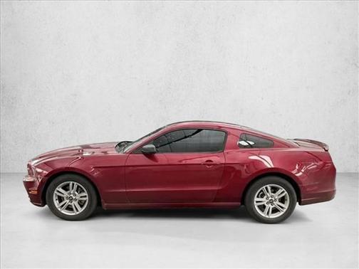 2014 Ford Mustang V6