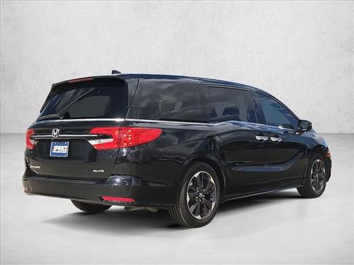 Crystal Black Pearl 2021 Honda Odyssey Elite