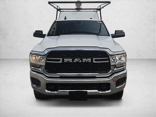 2019 RAM 2500 Tradesman Crew Cab 4x4 8' Box