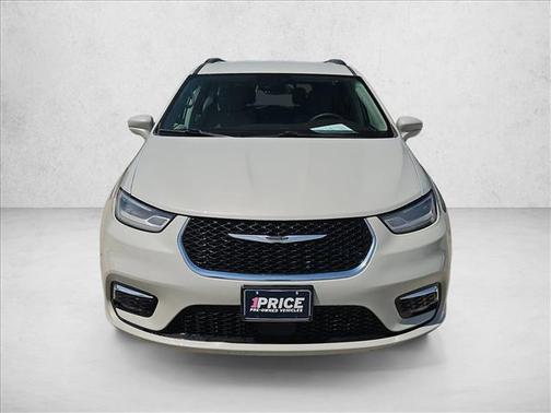 2021 Chrysler Pacifica Touring