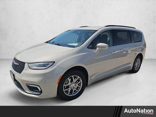 2021 Chrysler Pacifica Touring