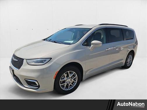 2021 Chrysler Pacifica Touring