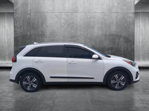 2022 Kia Niro EX Premium