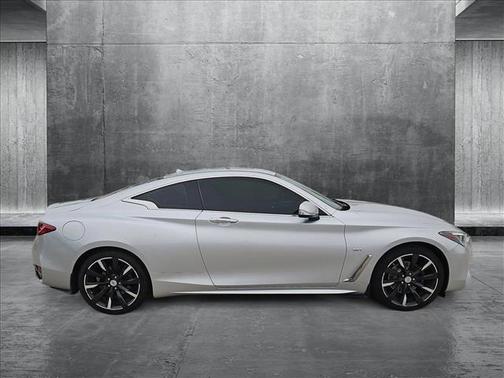 2017 INFINITI Q60 3.0T Premium