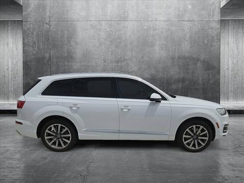 2017 Audi Q7 3.0T Premium