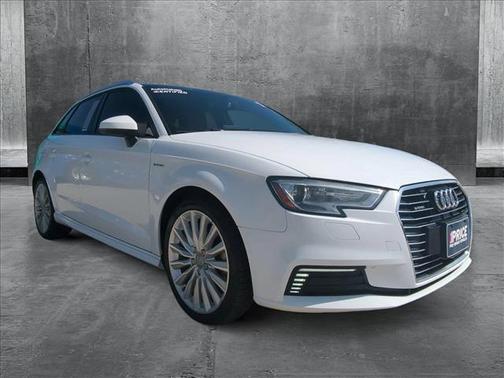 2017 Audi A3 e-tron 1.4T Premium