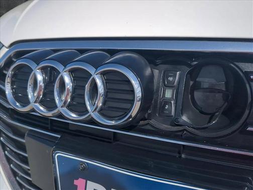 2017 Audi A3 e-tron 1.4T Premium