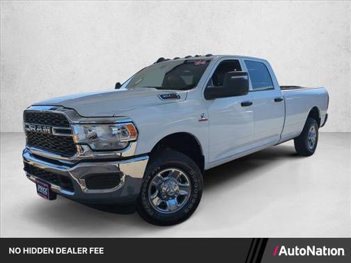 Bright White Clearcoat 2024 RAM 3500 Tradesman Crew Cab 4x4 8' Box