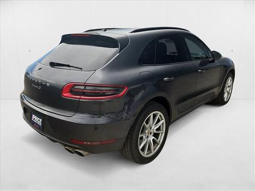 2017 Porsche Macan S