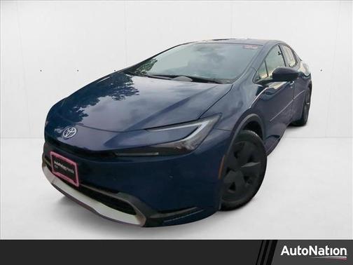 2024 Toyota Prius Prime SE