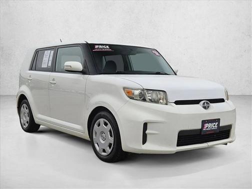 Super White 2012 Scion xB Release Series 9.0