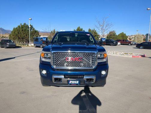 2016 GMC Sierra 2500 Denali