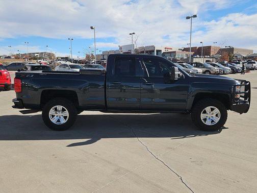 2017 Chevrolet Silverado 1500 1LT