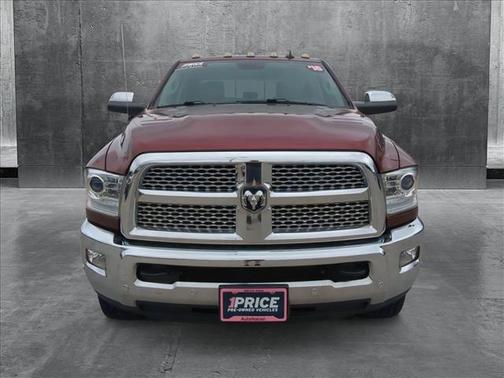 2018 RAM 2500 Laramie Crew Cab 4x4 6'4' Box
