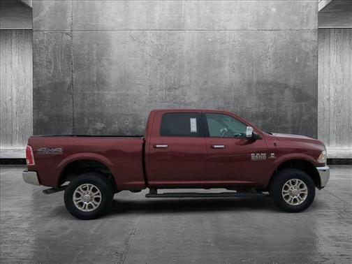 2018 RAM 2500 Laramie Crew Cab 4x4 6'4' Box